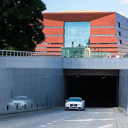 Monjan Flat - Square Market Rynek *