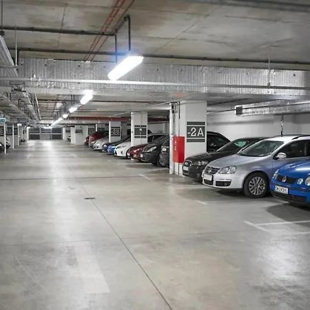 Monjan Flat - Square Market Rynek